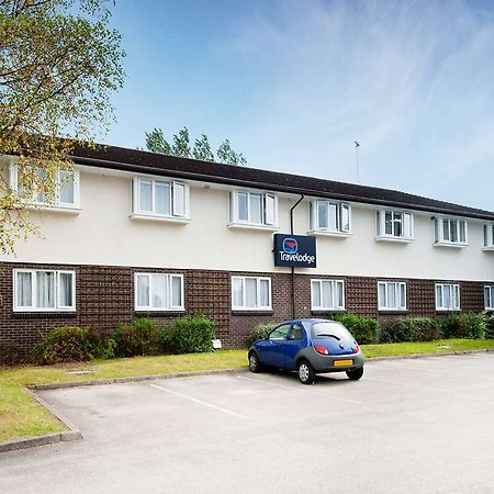 Travelodge Chester Warrington Road Экстерьер фото