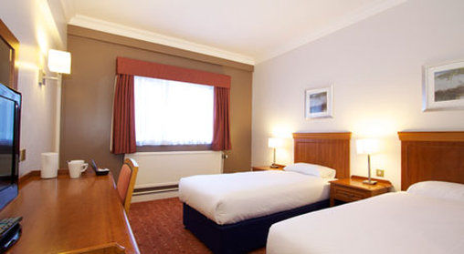 Travelodge Chester Warrington Road Номер фото